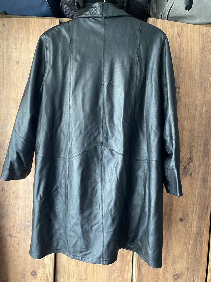 Düğmeli Siyah Deri Kadın Ceket - Görsel 3