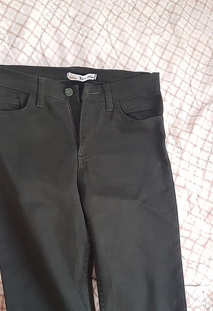 Diğer pantolon koyu yesil