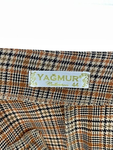 universal Beden çeşitli Renk Diğer Kumaş Pantolon %70 İndirimli.