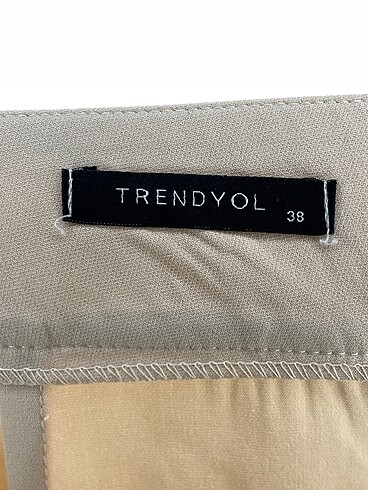 38 Beden çeşitli Renk Trendyol & Milla Midi Etek %70 İndirimli.