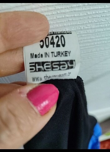 She Sadece iki kez giyindim SHESAY MARKA siyah mavi renklerde elbise