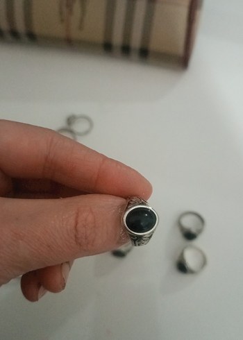 Minimalist Siyah Taşlı Erkek cocuk Yüzükleri - Görsel 2