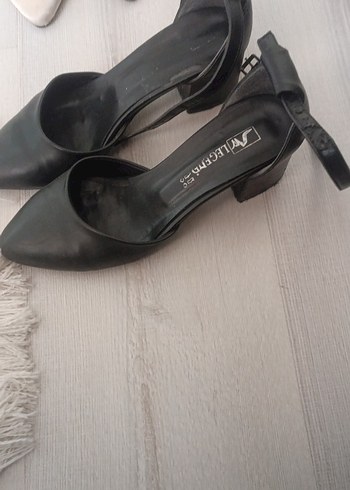 Siyah Topuklu Kadın Ofis Ayakkabısı - Görsel 2