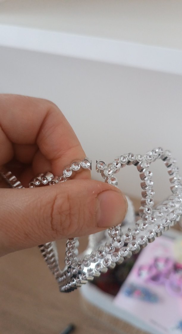 Parlak Beyaz Kalp Taç Saç Aksesuarı - Görsel 2