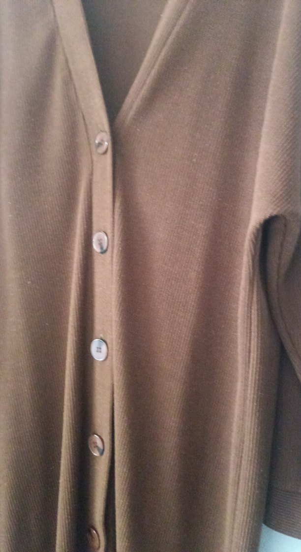 Düğmeli Kahverengi Uzun Kadın Hırka - Görsel 2