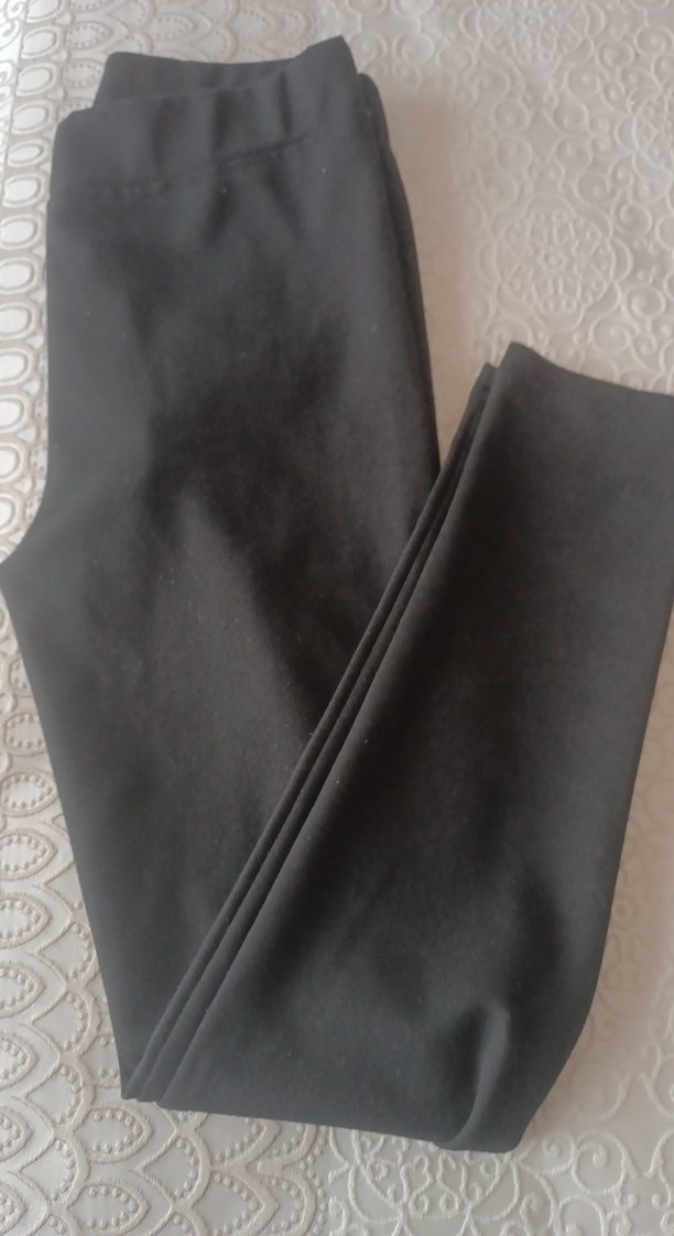 Kadın Siyah Kumaş Pantolon Yırtmaçlı - Görsel 2