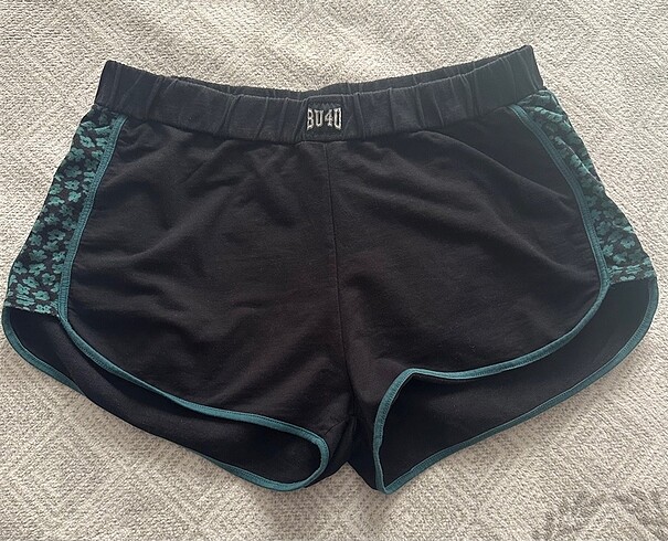 xl Beden Penti bu4u Siyah Yeşil Mini Kısa Şort XL