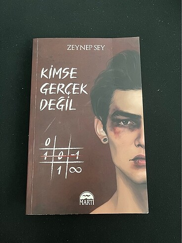 KİMSE GERÇEK DEĞİL ZEYNEP SEY.