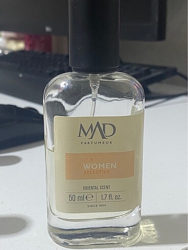 Mad B107 Burberry goddes muadili