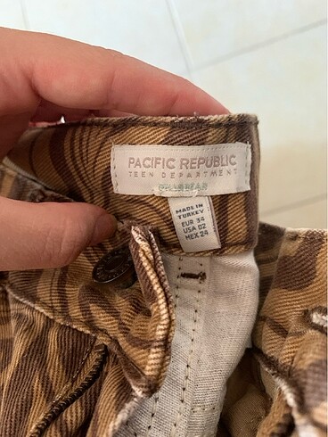 Pull and Bear kot pantolon pull&bear