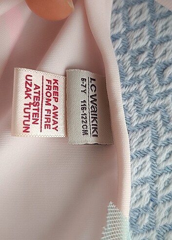 LC Waikiki Unicorn kostüm