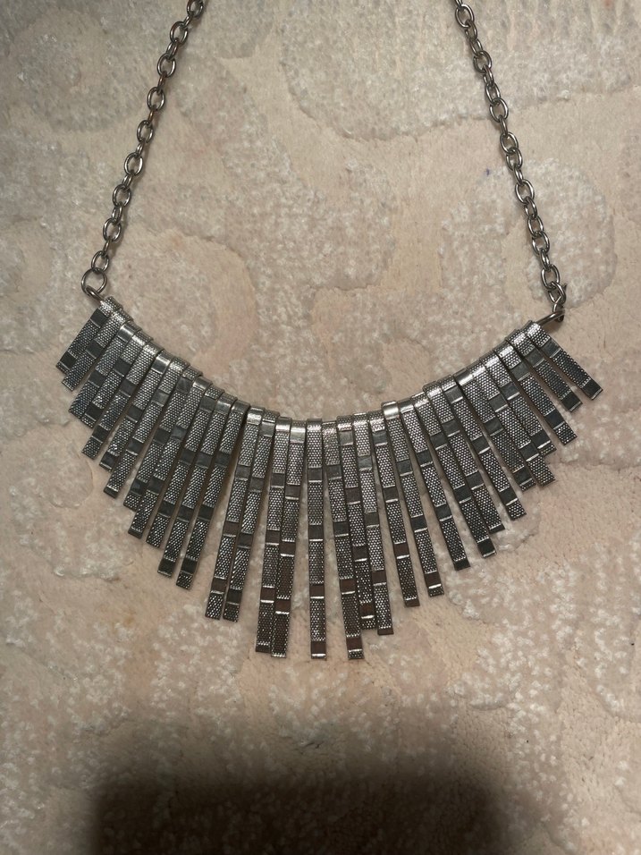 gümüş renkli kolye - Görsel 2