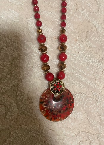 Uzun Kırmızı Boncuklu kolye - Görsel 2