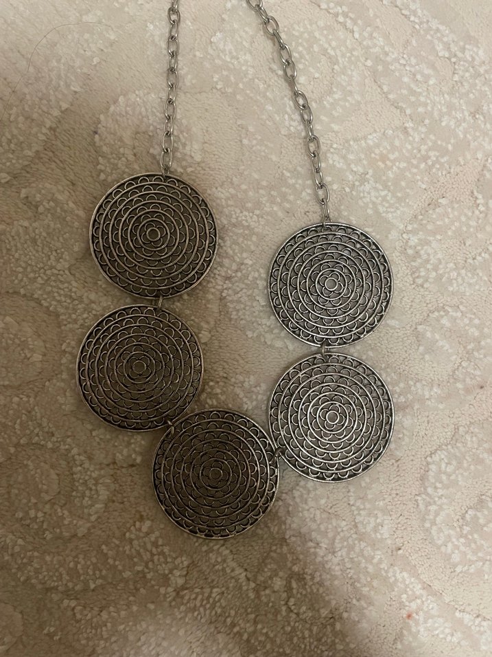 Gri Bohem Zincir Detaylı Uzun Kolye - Görsel 2