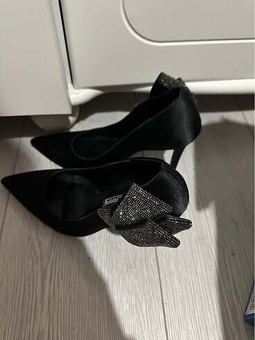 Diğer Topuklu şık saten stiletto