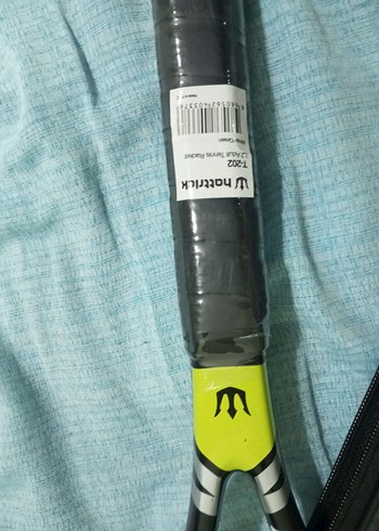 Beden HATTRİCK Renkli Yeşil Tenis Raketi Seti