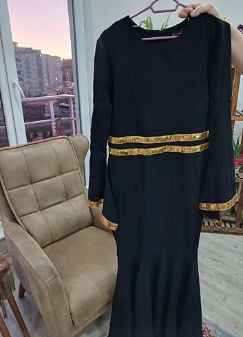 Gold detayli balık elbise