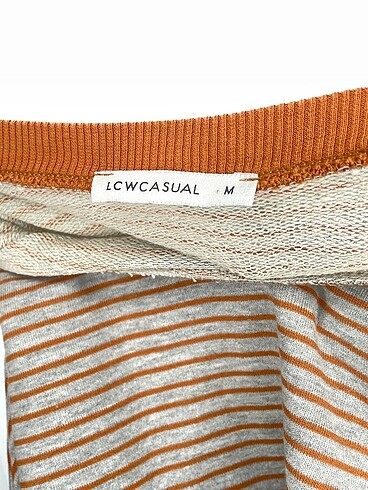 m Beden çeşitli Renk LC Waikiki Sweatshirt %70 İndirimli.