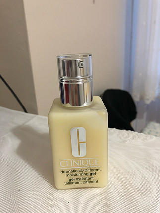 Clinique yüz kremi 125 mlt