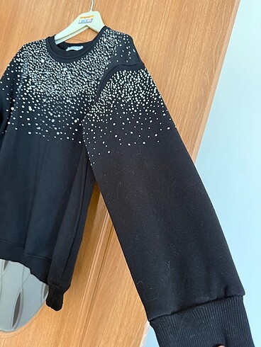 m Beden Mint Taşlı Sweat