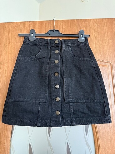 stradivarius siyah etek