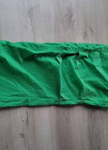 m Beden yeşil Renk ORİJİNAL bershka kargo pantolon 