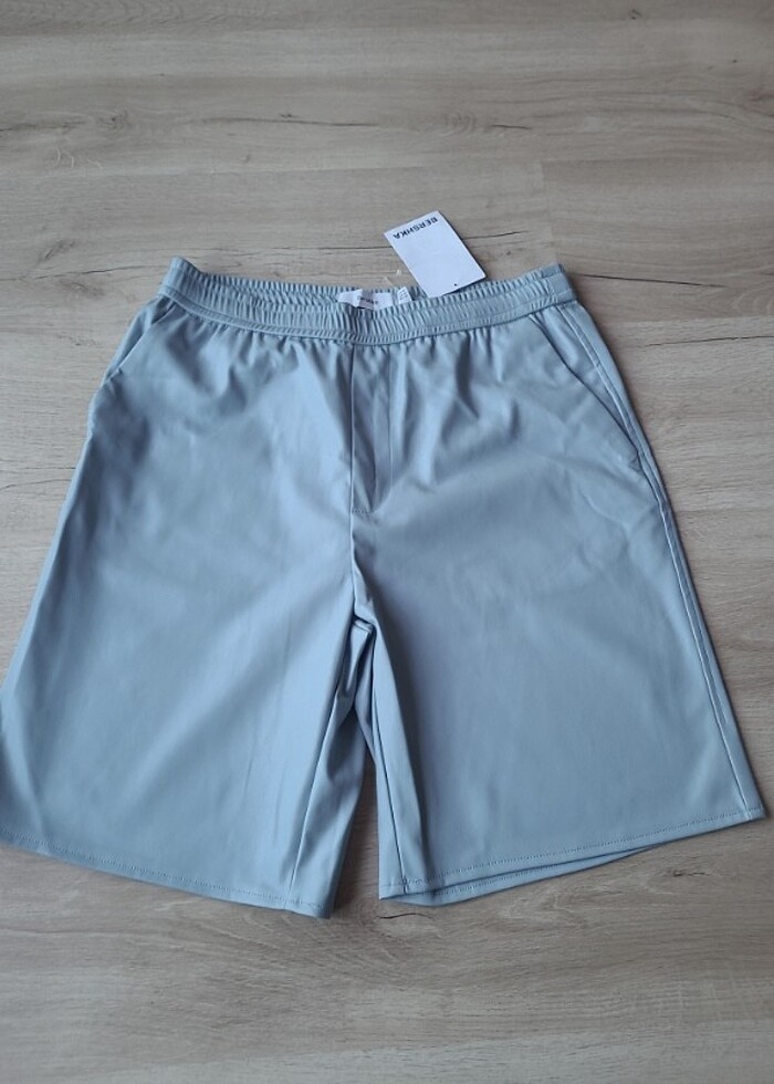 Bershka deri şört  - Görsel 4