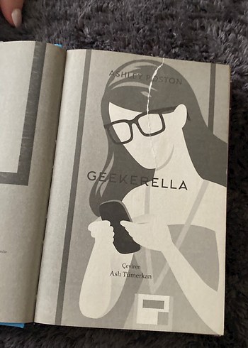 Geekerella - Ashley Poston - Görsel 3
