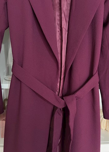 Mor Kadın Kemerli Uzun Klasik Kaban - Görsel 2