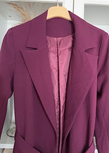 Mor Kadın Kemerli Uzun Klasik Kaban - Görsel 4