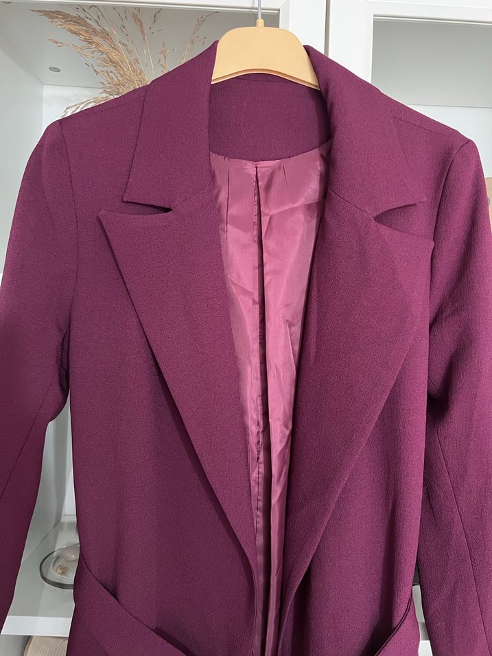 Mor Kadın Kemerli Uzun Klasik Kaban - Görsel 4