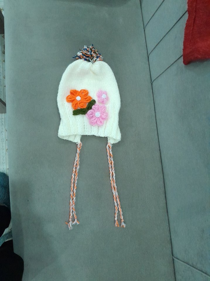 Etnik Desenli Örgü Beyaz Bere - Görsel 2