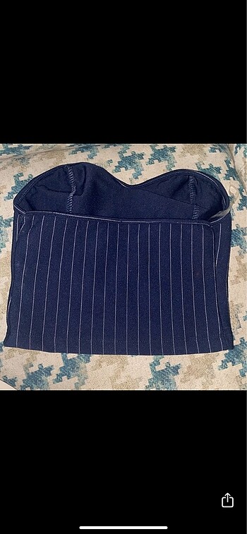 Bershka Straplez crop