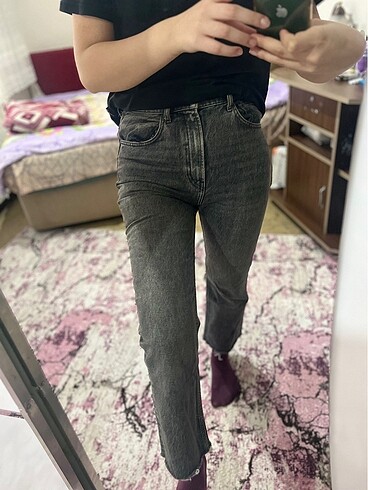 Zara straight jean