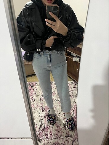 Pull and Bear mom jean