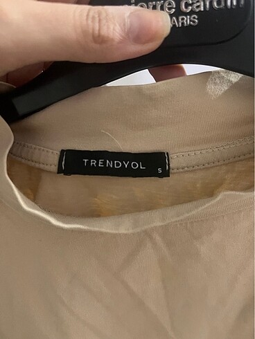 Trendyol & Milla crop tshirt