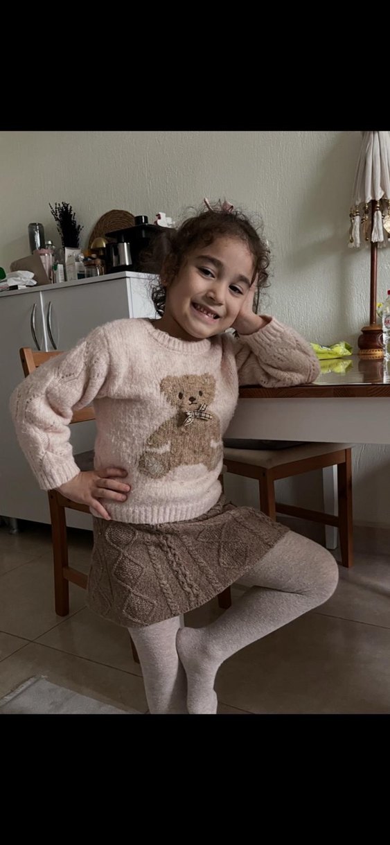 Kız Çocuk Pembe Nakışlı Triko Kazak - Görsel 2