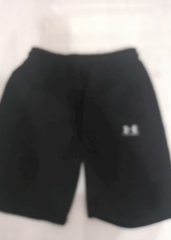 Under Armour Siyah Rahat Kesim Şort - Görsel 2