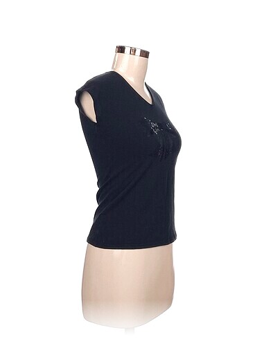 Diğer Diğer T-shirt %70 İndirimli.