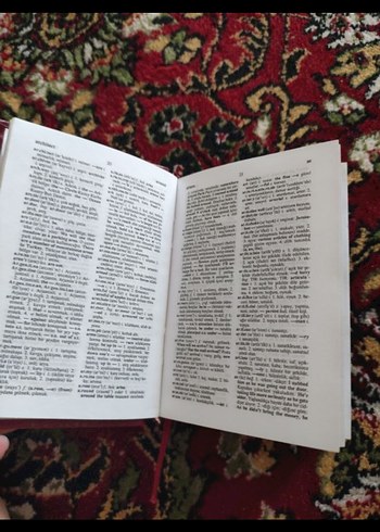 Redhouse İngilizce-Türkçe Küçük El Sözlüğü - Görsel 2