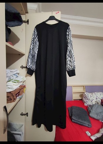 Uzun Siyah Zebra Desenli Salaş Elbise