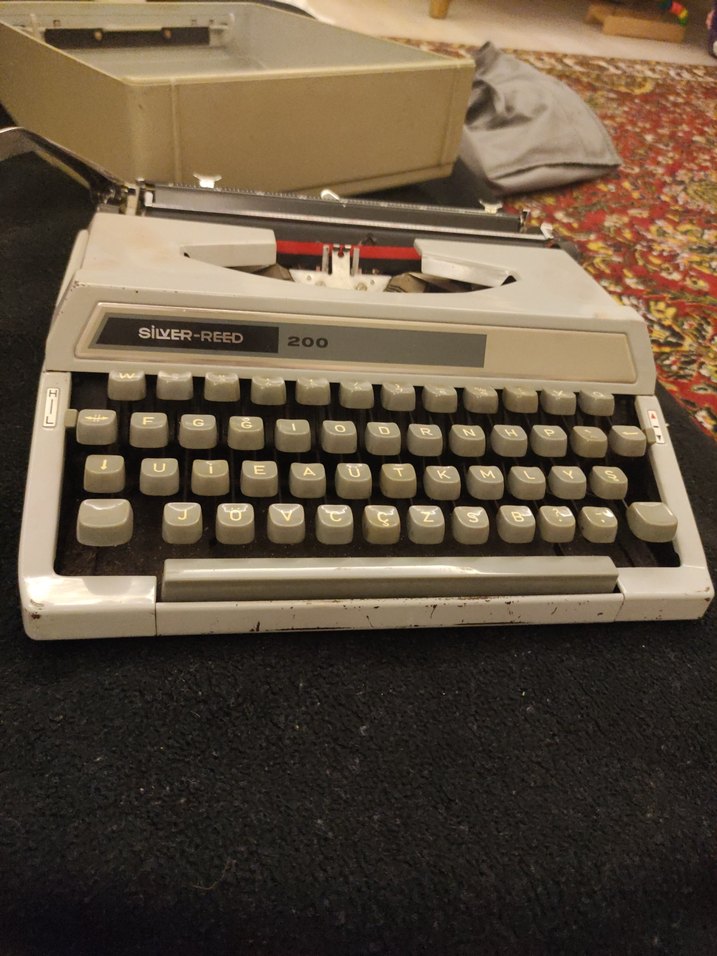 SİLVER REED 200 Mekanik Daktilo - Görsel 3
