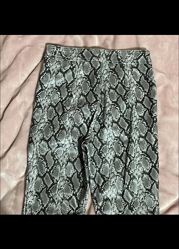 Bershka pantalon