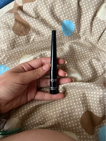 Note eyeliner