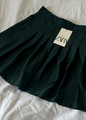 Zara yeşil Pilili Mini Etek