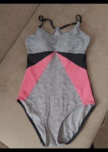 Gri Strappy Kadın Mayo - Şık ve Spor - Görsel 3