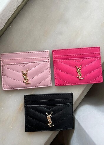 Yves Saint Laurent Kartlık 