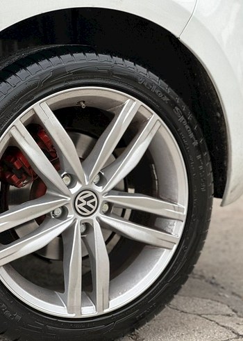 Lastik Parlatıcı 5L - Uzun Süre Parlaklık - Görsel 2