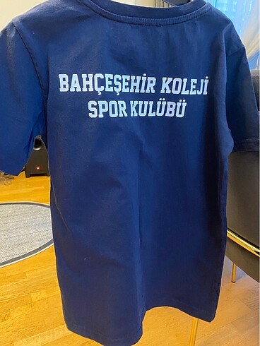 10 Yaş Beden lacivert Renk Bahçe şehir koleji forması