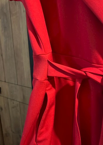 Kırmızı Tulum Takım Şık - Görsel 4